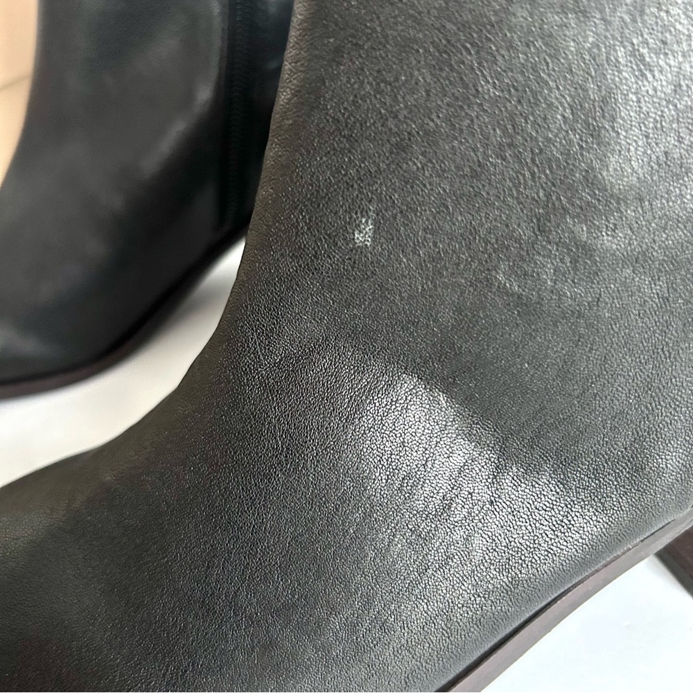 NEW IN BOX Lucky Brand Mazzee Black Ankle Boots. Black. Size: 7 - Picture 15 of 15